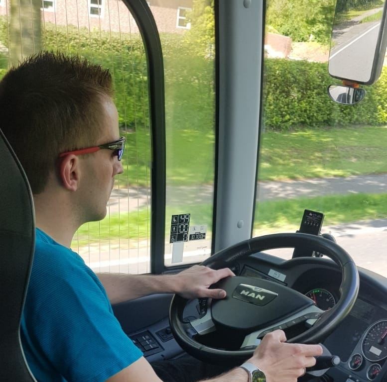 440326375_7619633708101763_885134046354673020_n Unser Team